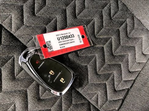 Used 2023 Chevrolet Equinox LT FWD image 31