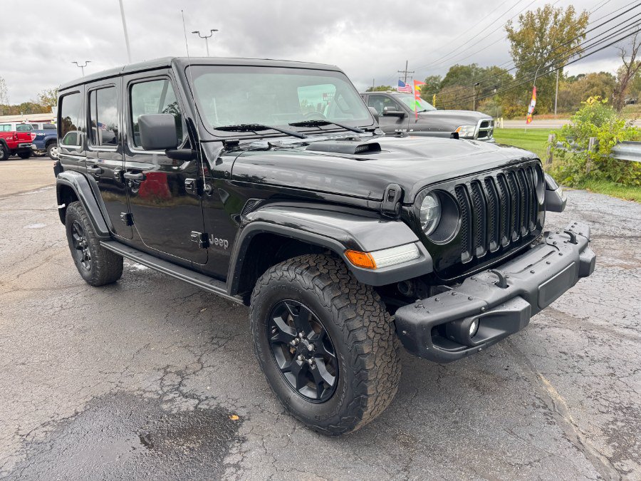 Used 2019 Jeep Wrangler Unlimited Sahara w/ Quick Order Package 24M Moab AWD/4WD image 7