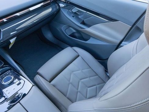 New 2025 BMW 530i xDrive 530i xDrive image 27