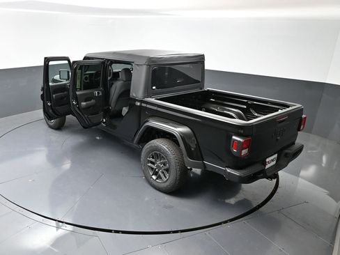 New 2026 Jeep Gladiator Sport image 57