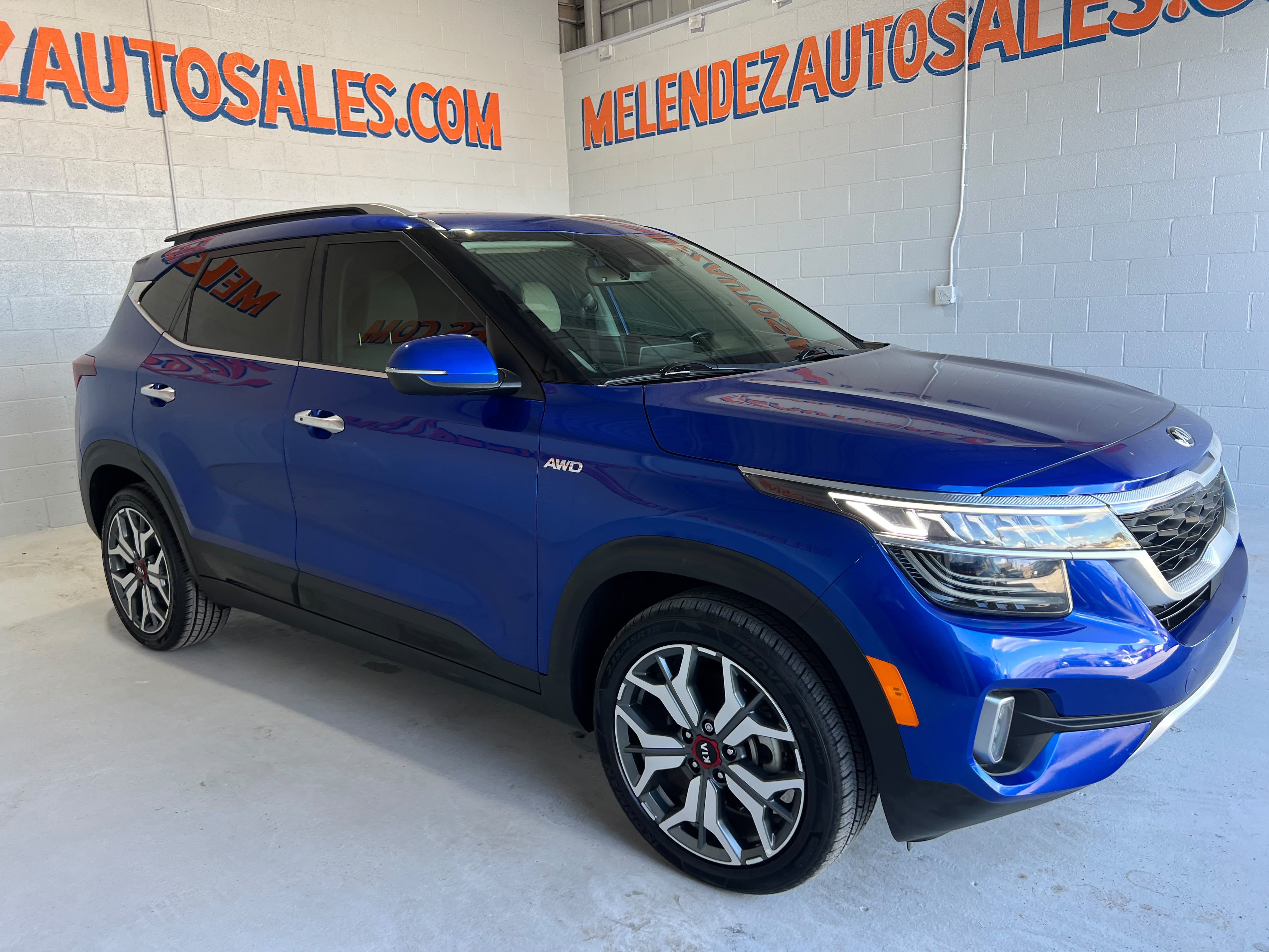 Used 2021 Kia Seltos SX w/ SX Sunroof Package AWD/4WD image 8