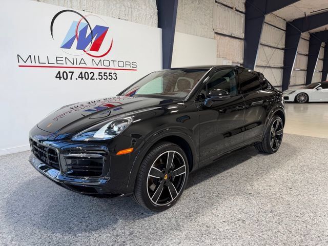 Used 2023 Porsche Cayenne Platinum Edition AWD/4WD image 16