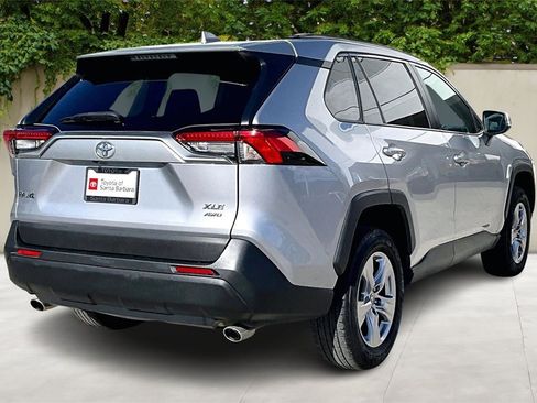Certified 2022 Toyota RAV4 XLE image 5