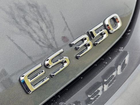 Used 2025 Lexus ES 350 w/ Accessory Package (Z2) FWD image 14