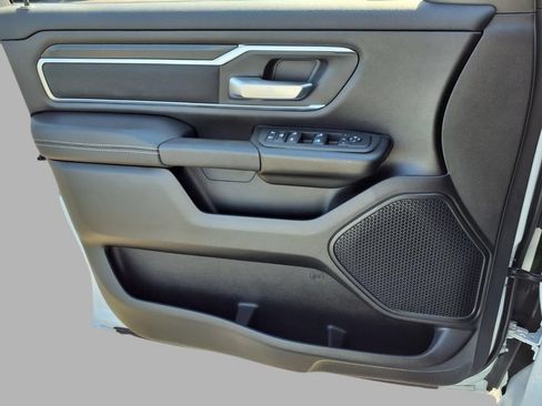 Used 2025 RAM 1500 Big Horn AWD/4WD image 18