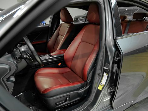 Used 2024 Lexus IS 300 F Sport RWD image 35