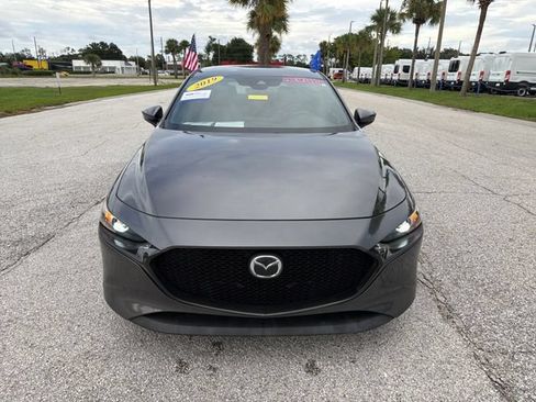 Used 2019 MAZDA MAZDA3 AWD Hatchback w/ Preferred Pkg image 2