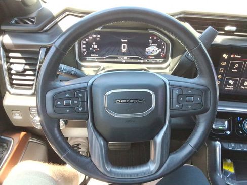 Certified 2024 GMC Sierra 2500 Denali Ultimate AWD/4WD image 29