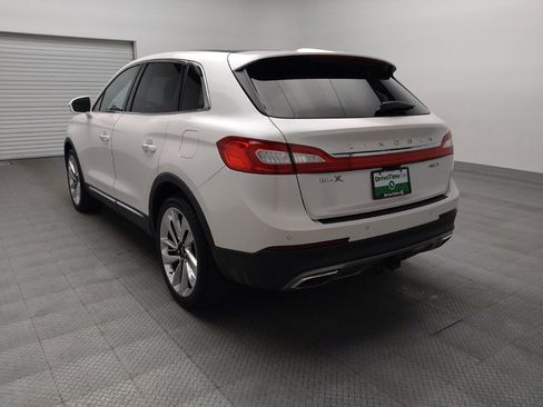 Used 2017 Lincoln MKX Reserve w/ Luxury Package image 5