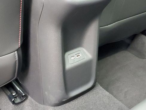Certified 2023 Buick Envision Essence w/ Sport Touring Package FWD image 30