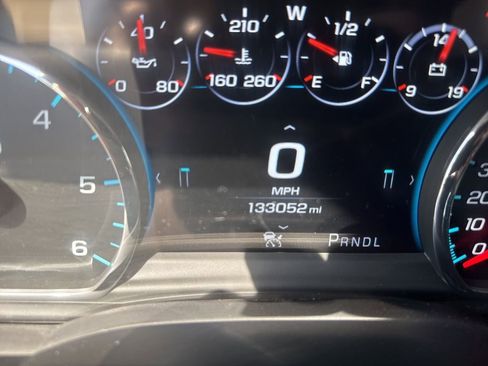 Used 2020 GMC Yukon Denali AWD/4WD image 2