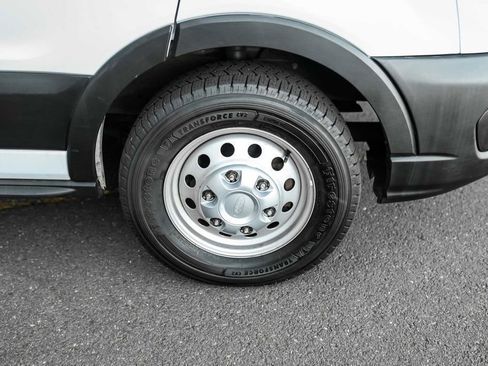 Used 2023 Ford Transit 250 Medium Roof AWD w/ Load Area Protection Package image 6