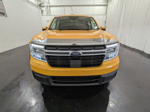 Used 2023 Ford Maverick Lariat w/ Lariat Luxury Package image 4