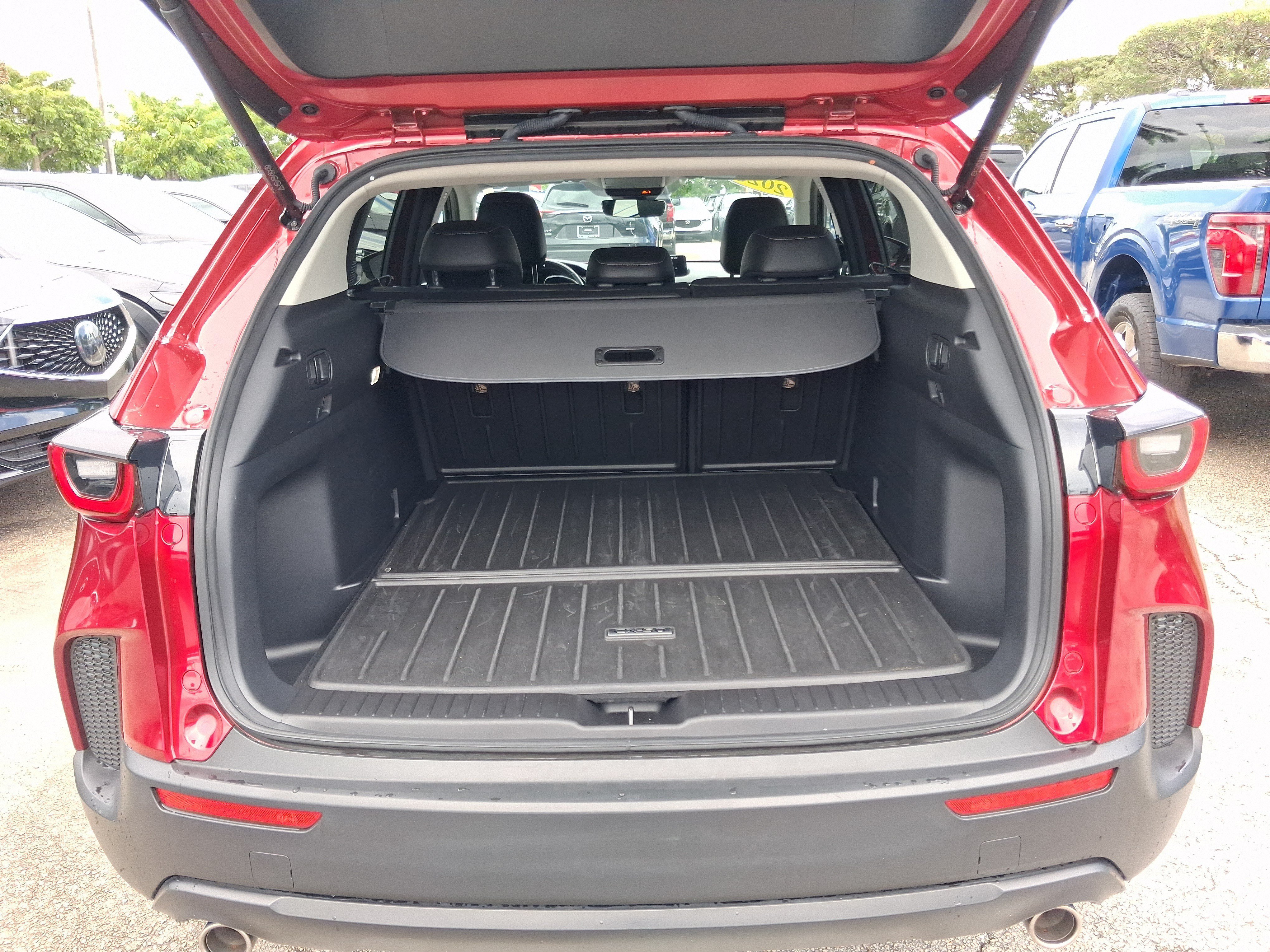 Certified 2025 MAZDA CX-50 AWD 2.5 S w/ Weather Package image 5