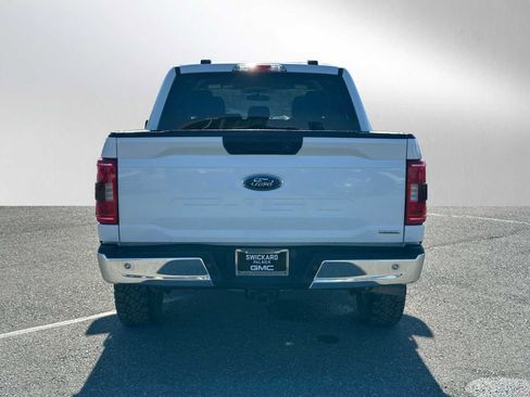 Used 2023 Ford F150 XLT w/ Trailer Tow Package image 4