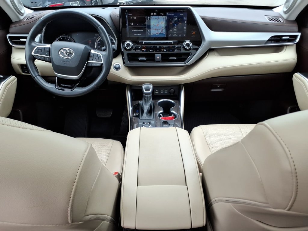 Used 2022 Toyota Highlander Platinum AWD/4WD image 14