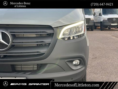 New 2026 Mercedes-Benz Sprinter 2500 image 9