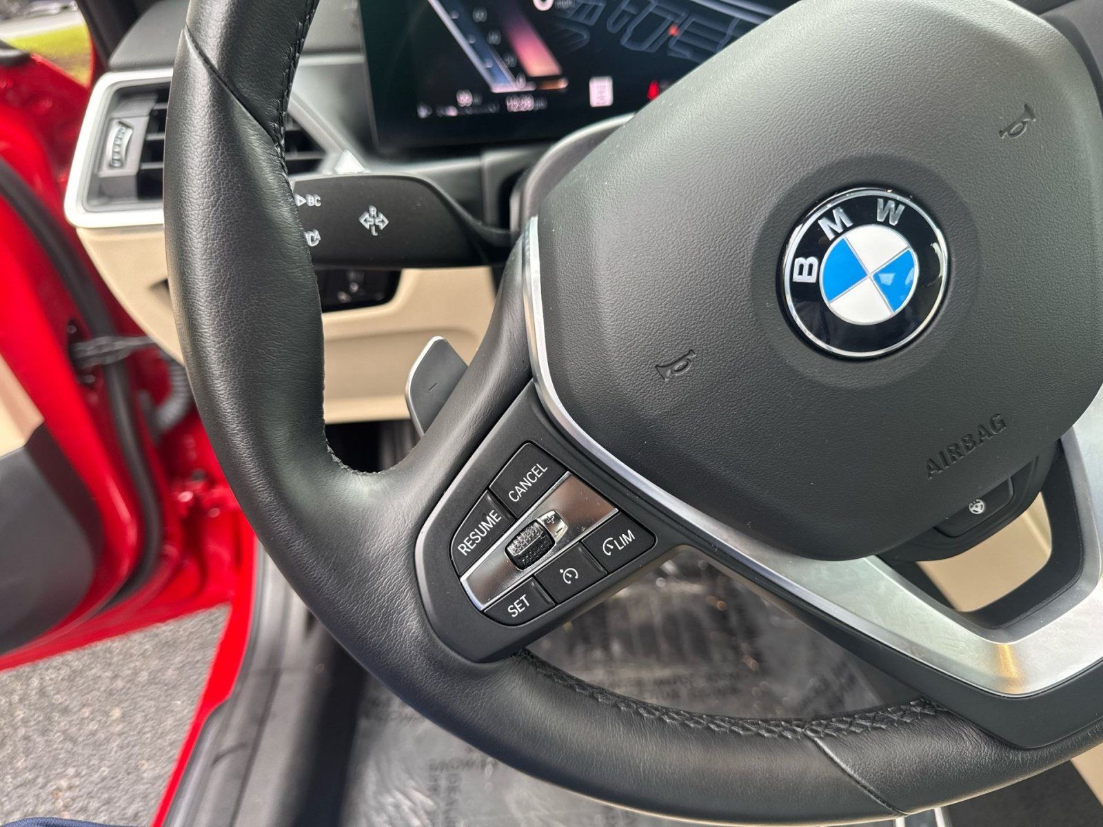 Used 2023 BMW 330i xDrive Sedan w/ Driving Assistance Package AWD/4WD image 17