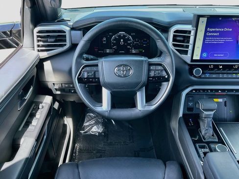 Used 2024 Toyota Tundra Platinum AWD/4WD image 22
