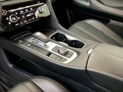 Certified 2025 INFINITI QX60 Luxe image 18