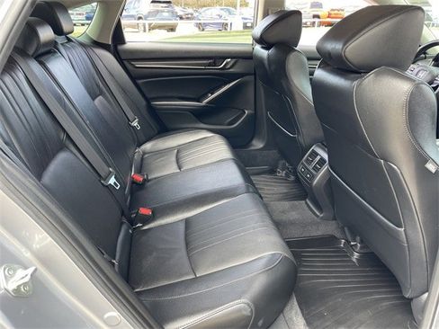 Certified 2022 Honda Accord Touring image 29