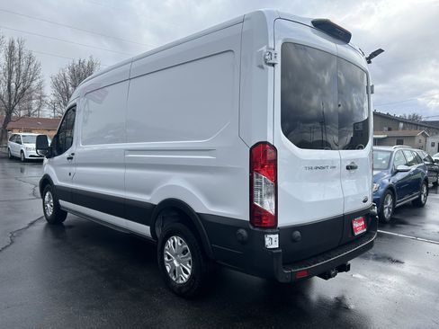 Used 2024 Ford Transit 250 w/ Exterior Upgrade Package image 7