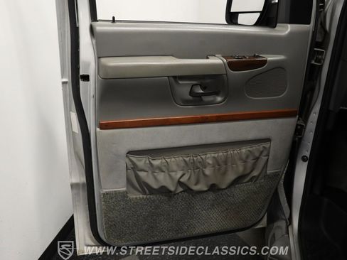 Used 2006 Ford E-150 and Econoline 150 image 33