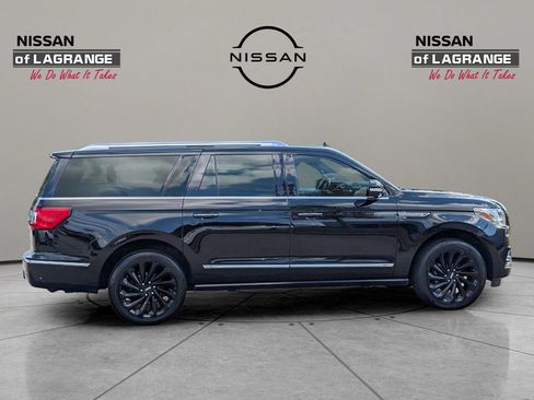 Used 2020 Lincoln Navigator L Reserve w/ Equipment Group 208A Reserve AWD/4WD image 4