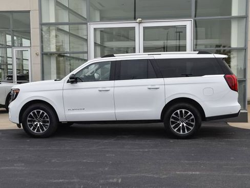 Used 2025 Ford Expedition Max Platinum AWD/4WD image 11