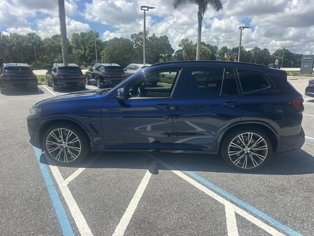 Used 2022 BMW X3 sDrive30i w/ M Sport Package 2 RWD image 10