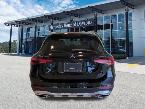 Certified 2024 Mercedes-Benz GLC 300 4MATIC image 5