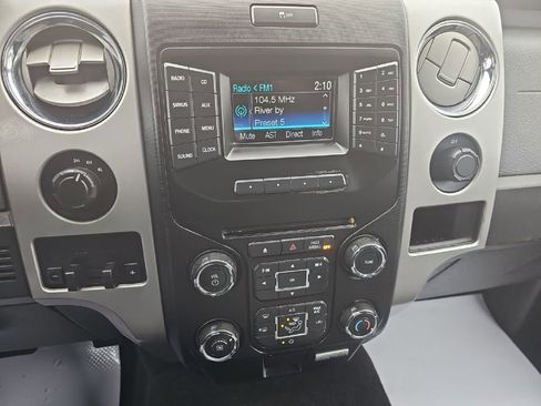 Used 2013 Ford F150 XLT w/ Luxury Equipment Group image 16