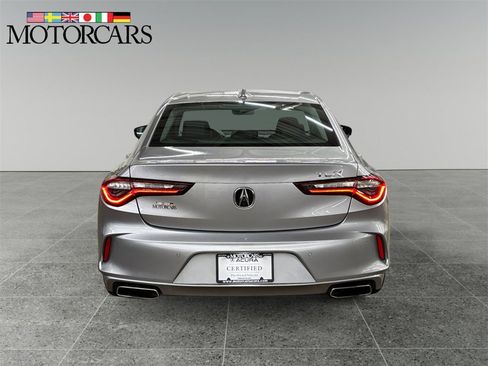 Certified 2023 Acura TLX w/ Technology Package image 4