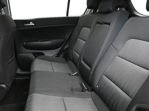 Used 2020 Kia Sportage LX image 22