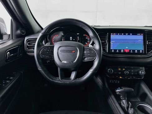 Used 2025 Dodge Durango GT RWD image 17
