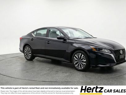 Used 2025 Nissan Altima 2.5 SV