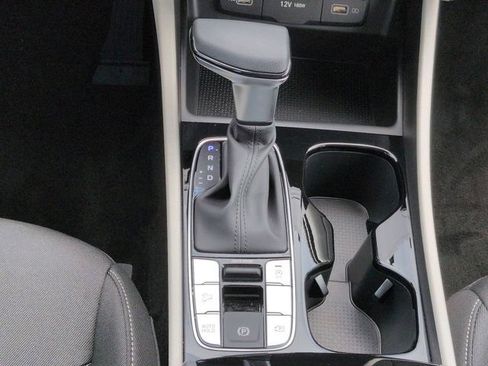 Certified 2024 Hyundai Tucson SE FWD image 19
