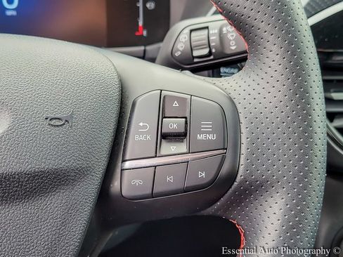 Used 2025 Ford Escape ST-Line AWD/4WD image 16