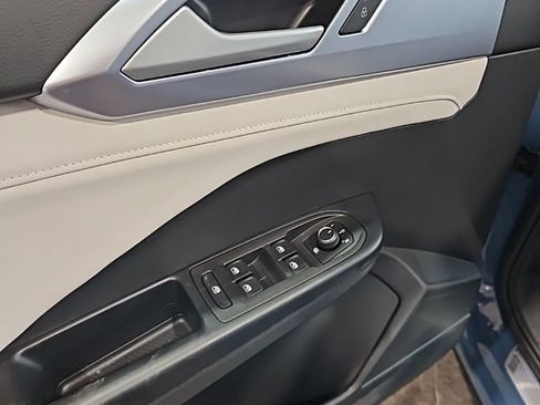 New 2026 Volkswagen Taos SE AWD/4WD image 26