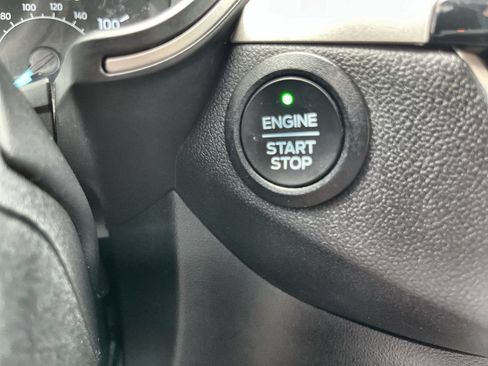 Used 2021 Ford Escape SE AWD/4WD image 16
