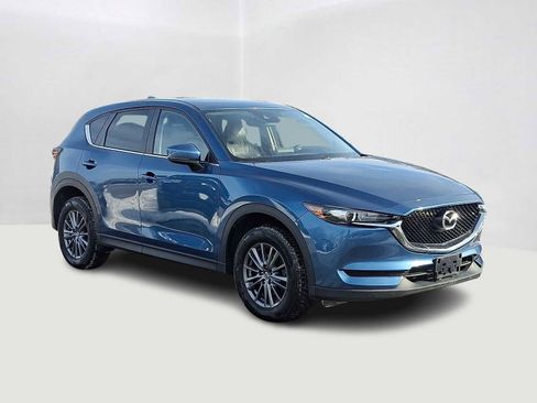 Used 2017 MAZDA CX-5 Touring w/ Preferred Equipment Package image 4