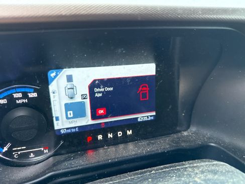 Used 2021 Ford Bronco Outer Banks AWD/4WD image 7
