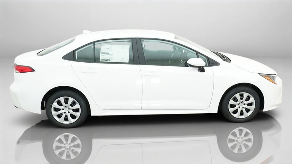 New 2027 Toyota Corolla LE FWD image 7