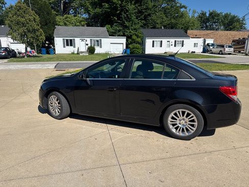 Used 2011 Chevrolet Cruze LT FWD image 5