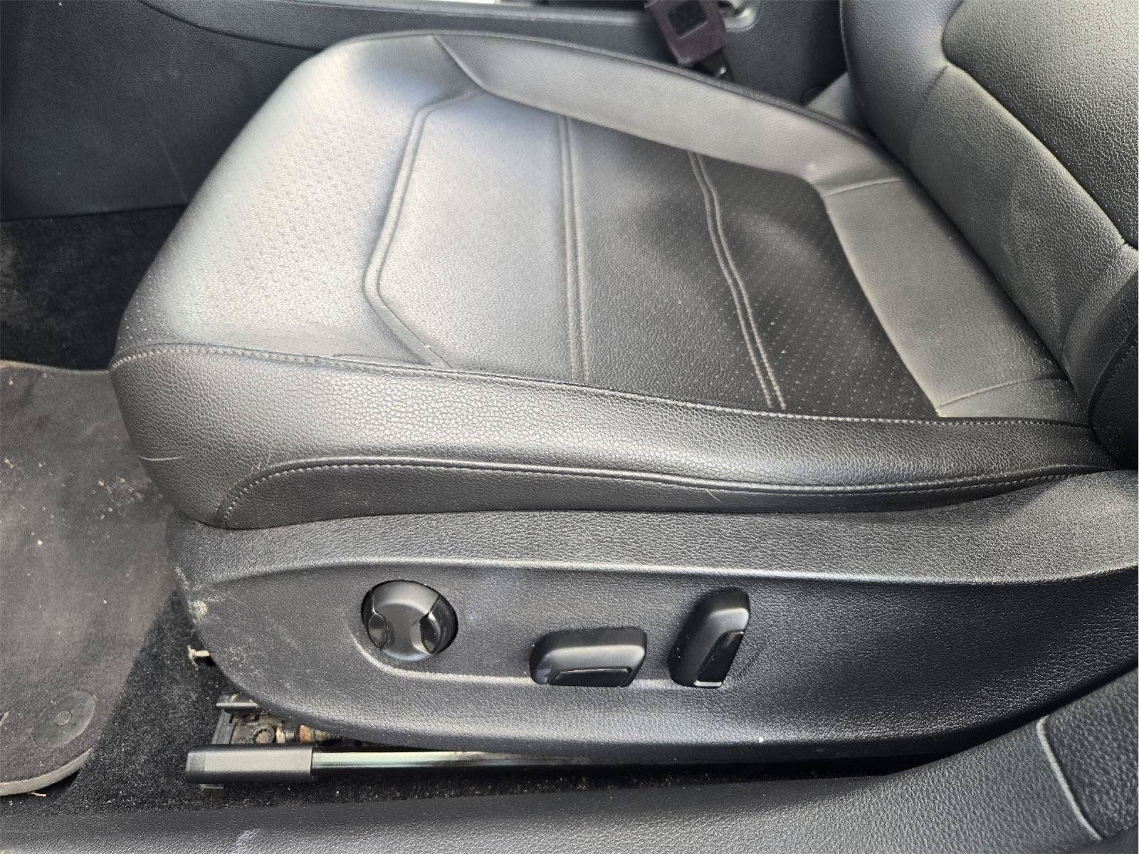 Used 2019 Volkswagen Passat 2.0T Wolfsburg FWD image 20