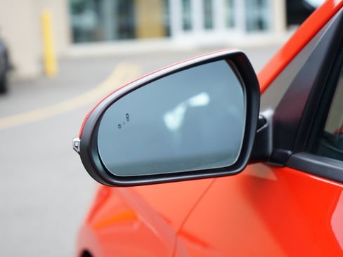Used 2020 Hyundai Veloster Turbo FWD image 10