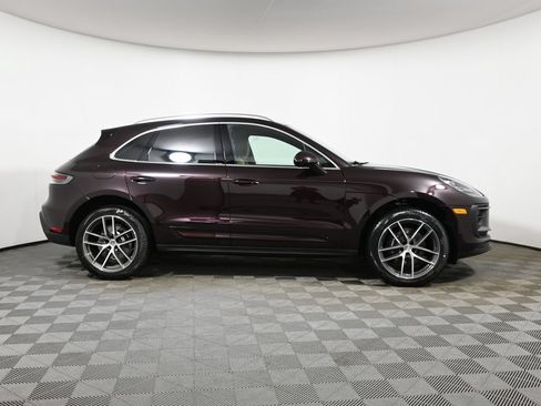 Used 2026 Porsche Macan AWD/4WD image 8
