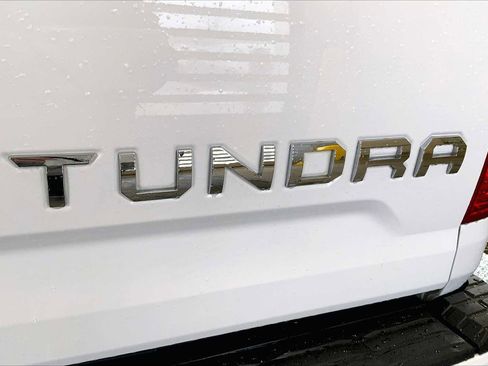 Used 2016 Toyota Tundra 1794 Edition image 9