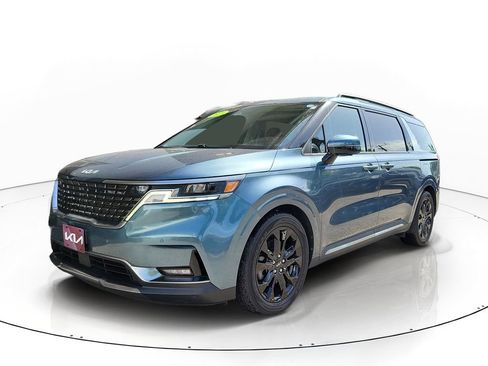 Certified 2023 Kia Carnival SX FWD image 2