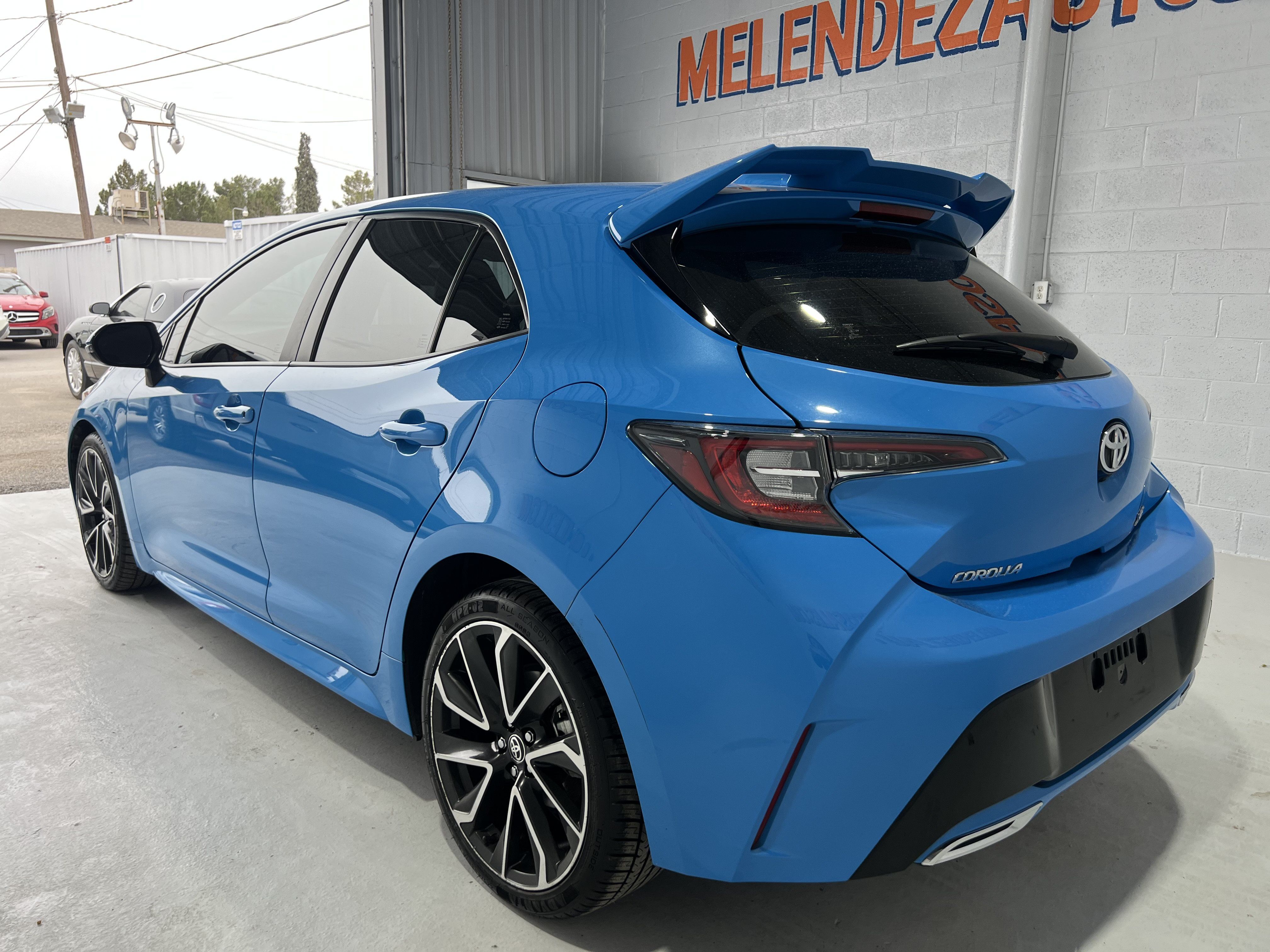 Used 2019 Toyota Corolla XSE FWD image 2